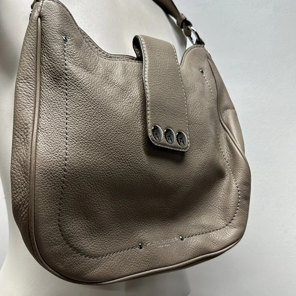 Marc Jacobs Hobo Purse Shoulder Bag Pebbled Leather Single Strap Tan Light Brown - Picture 2 of 15